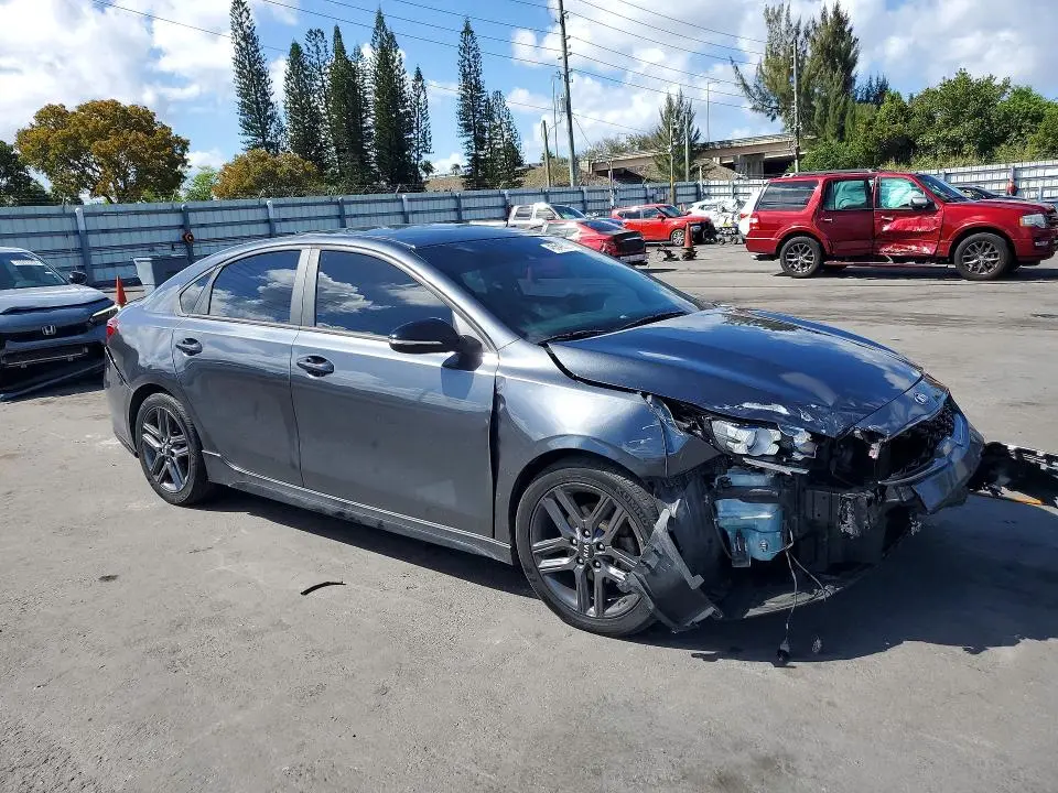 2020 KIA FORTE GT LINE  