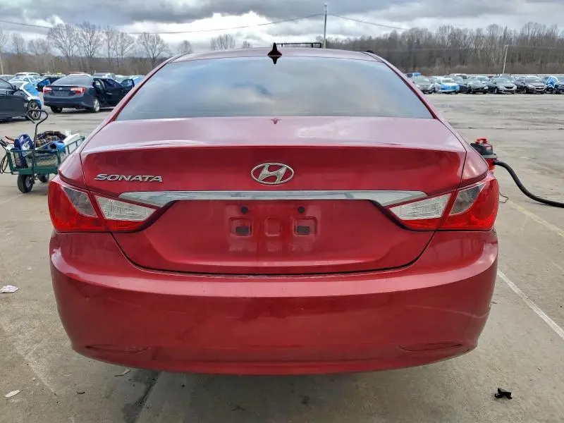 2013 HYUNDAI SONATA GLS  