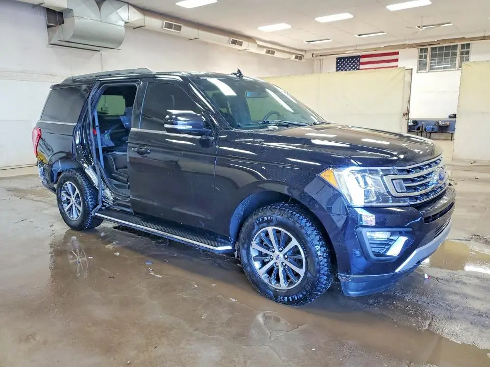 2021 FORD EXPEDITION XLT  