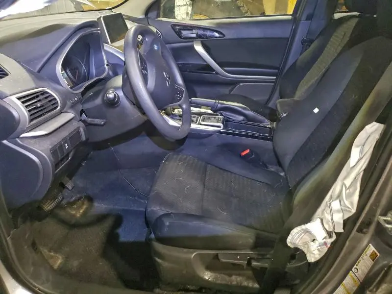 2019 MITSUBISHI ECLIPSE CROSS LE  