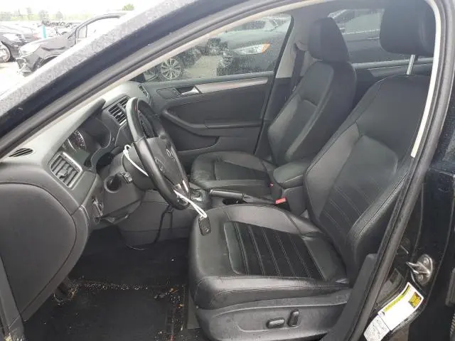 2013 VOLKSWAGEN JETTA SEL  