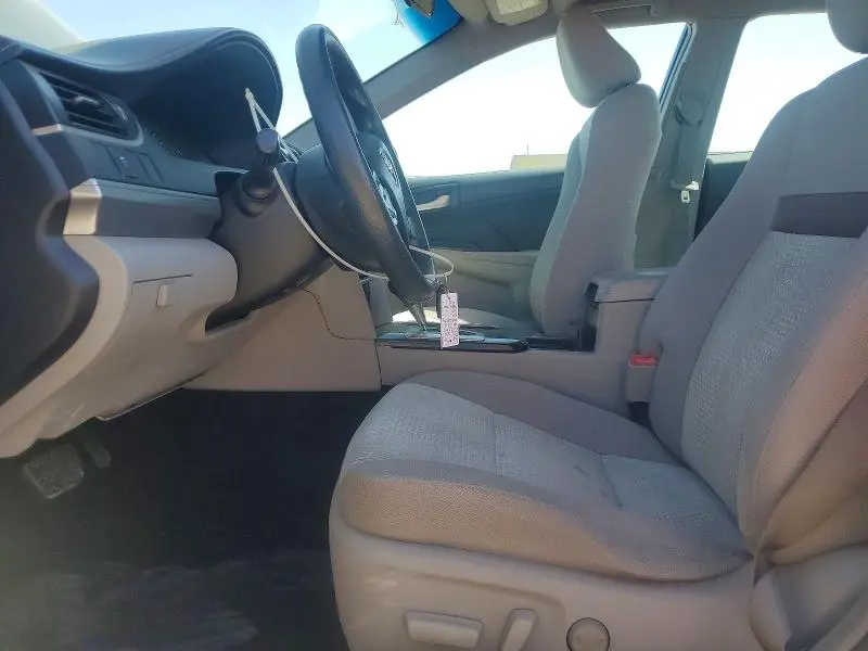 2014 TOYOTA CAMRY LE  