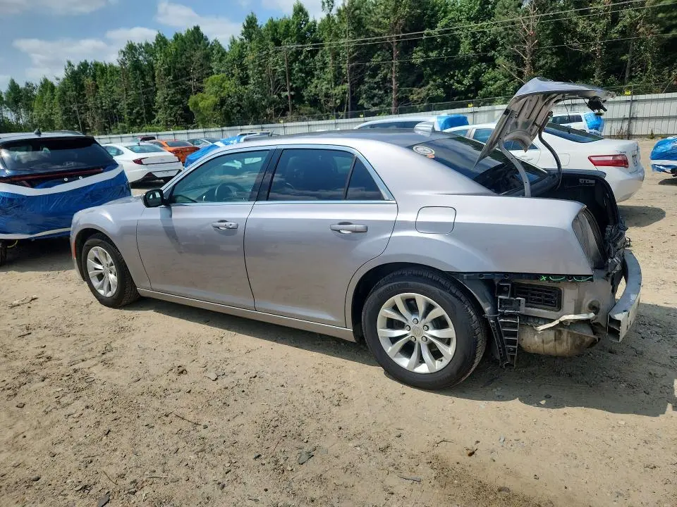 2015 CHRYSLER 300 LIMITED  
