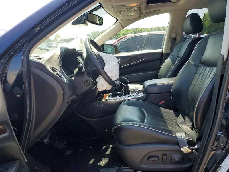 2019 INFINITI QX60 LUXE  