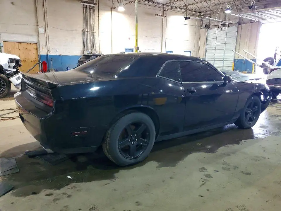 2012 DODGE CHALLENGER SXT  