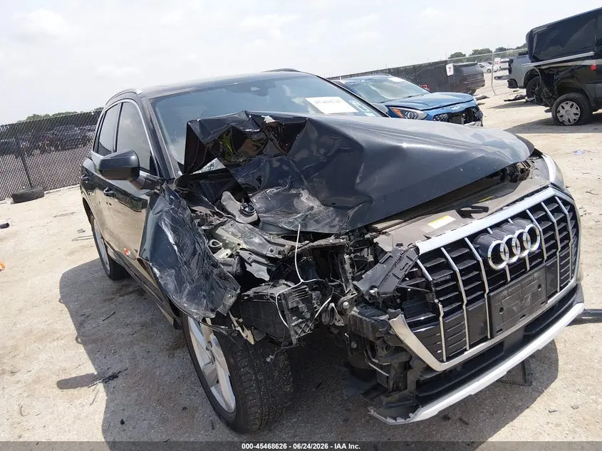2022 AUDI Q3 PREMIUM 40 TFSI QUATTRO TIPTRONIC