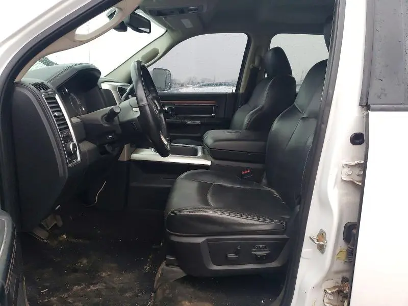 2013 RAM 1500 LARAMIE  