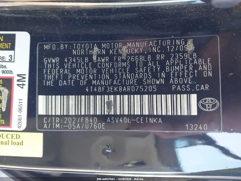 2010 TOYOTA CAMRY LE