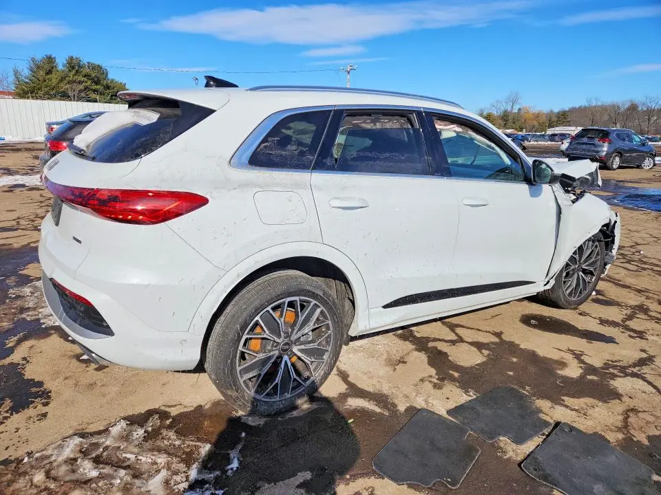 2025 AUDI Q5 PREMIUM PLUS  