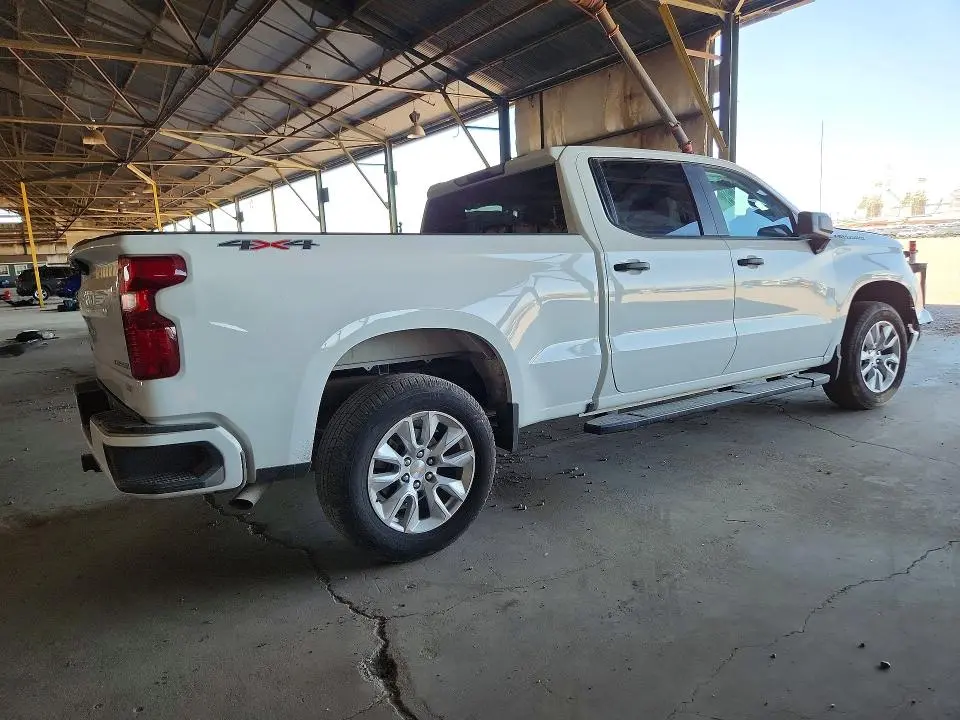 2026 CHEVROLET SILVERADO K1500 CUSTOM  