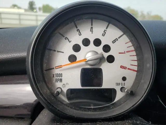 2011 MINI COOPER   