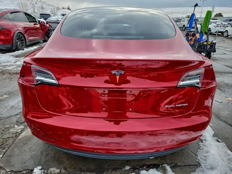 2018 TESLA MODEL 3   