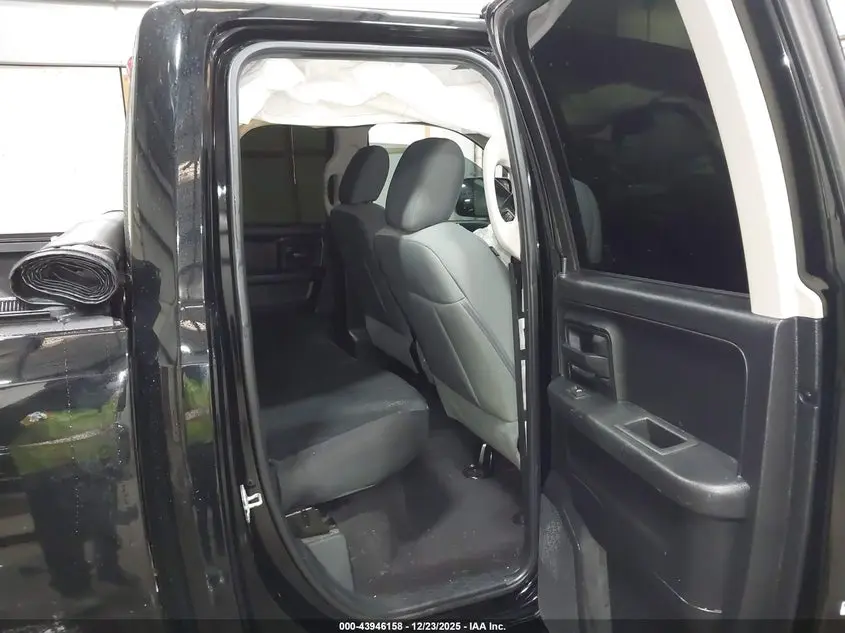 2014 RAM 1500 EXPRESS