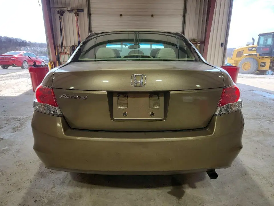 2010 HONDA ACCORD LX  