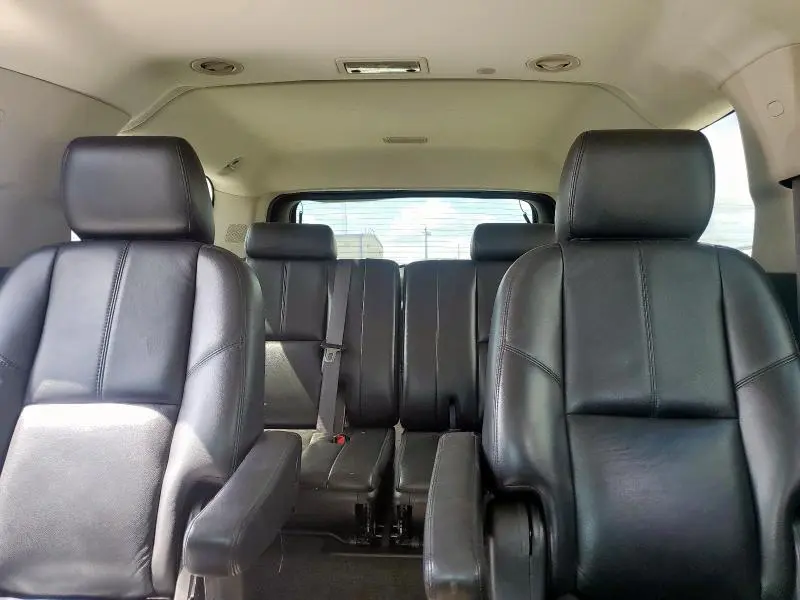 2011 CHEVROLET SUBURBAN K1500 LT  