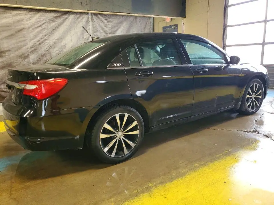 2014 CHRYSLER 200 TOURING  