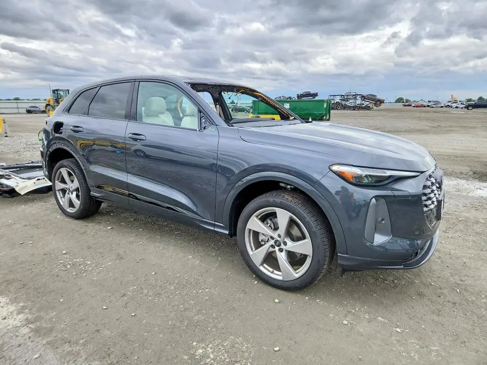 2025 AUDI Q5 PREMIUM PLUS  