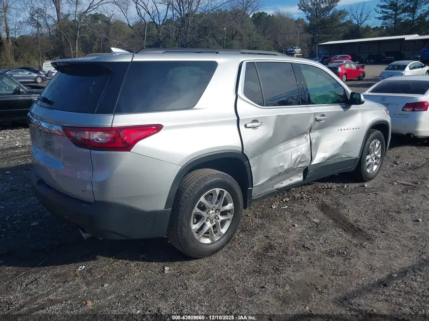 2021 CHEVROLET TRAVERSE FWD LT CLOTH