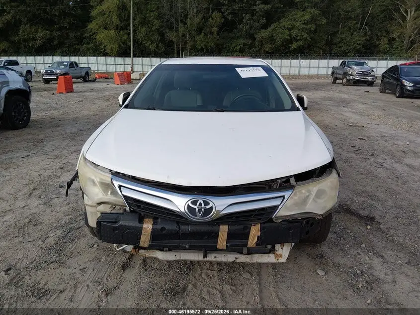 2014 TOYOTA CAMRY L