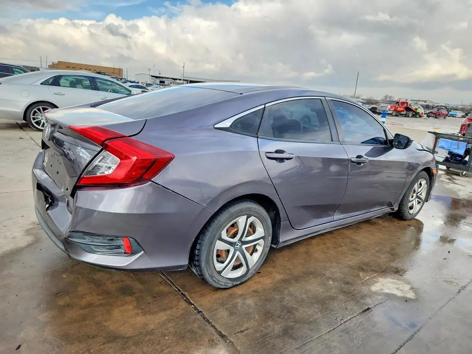 2018 HONDA CIVIC LX  