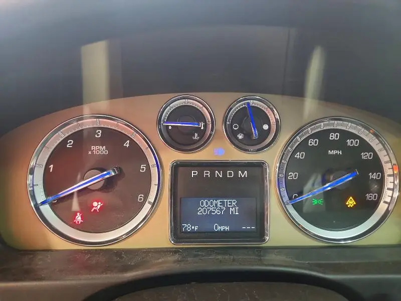 2011 CADILLAC ESCALADE ESV PLATINUM  