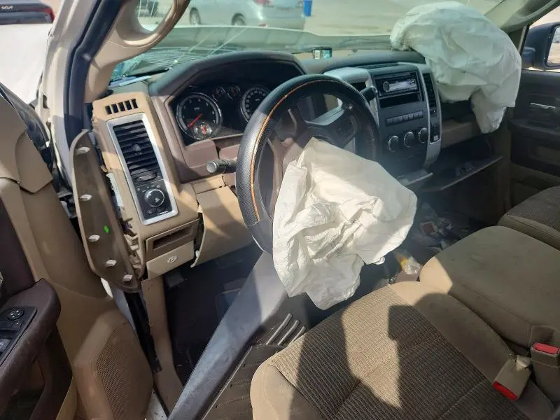 2012 DODGE RAM 1500 SLT  