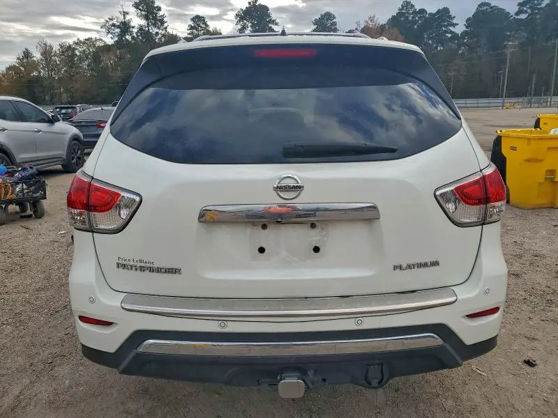 2016 NISSAN PATHFINDER S  