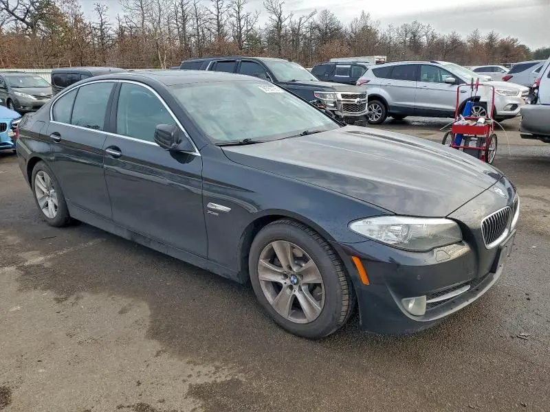 2012 BMW 528 XI  