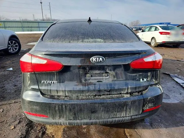 2016 KIA FORTE LX  