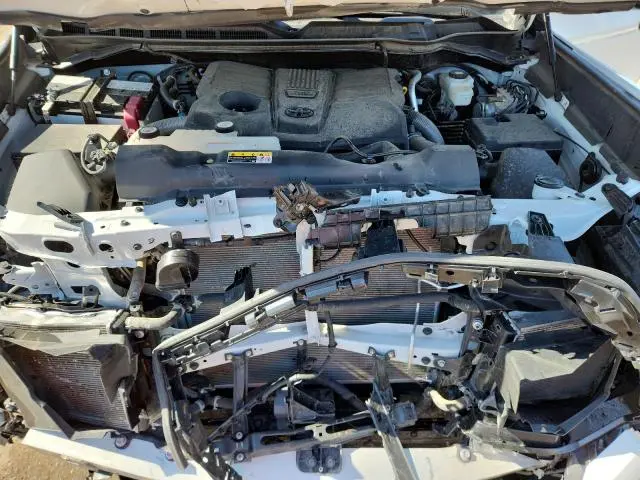2024 TOYOTA TUNDRA CREWMAX SR  