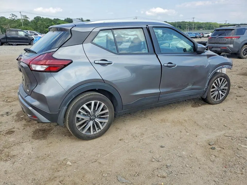 2023 NISSAN KICKS SV  
