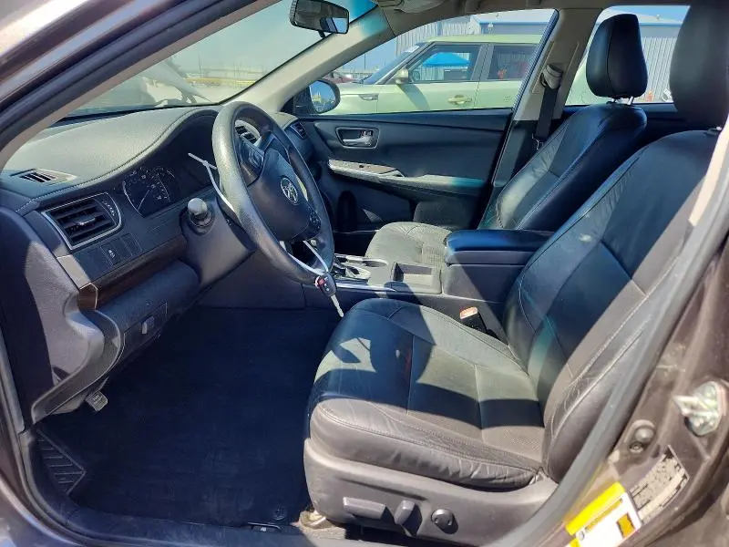 2015 TOYOTA CAMRY LE  