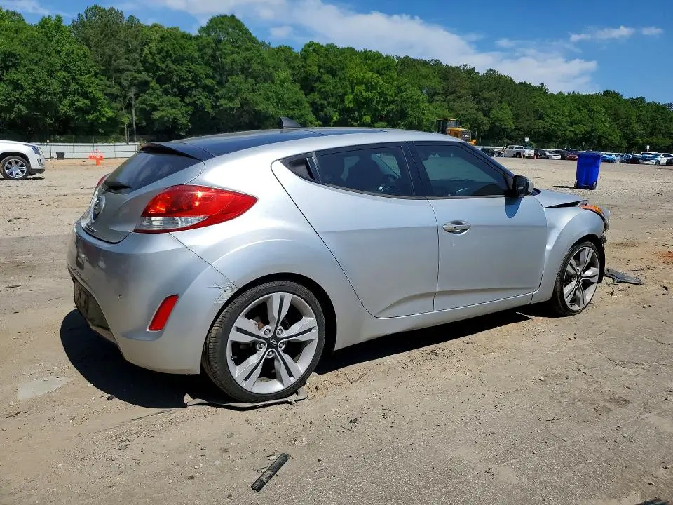 2012 HYUNDAI VELOSTER   
