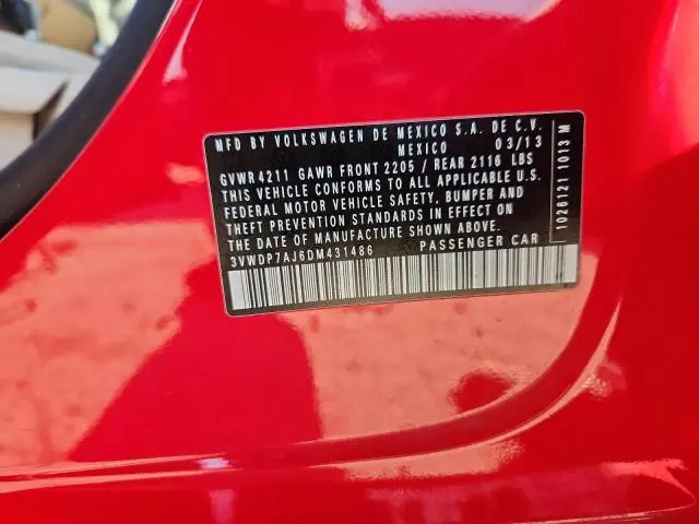 2013 VOLKSWAGEN JETTA SE  