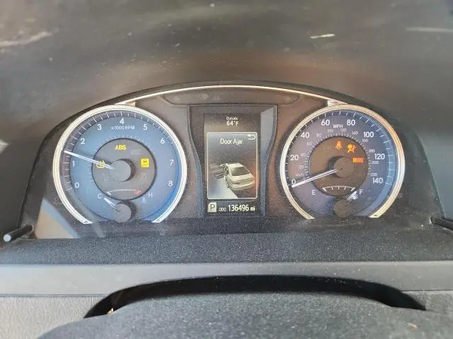 2017 TOYOTA CAMRY LE  