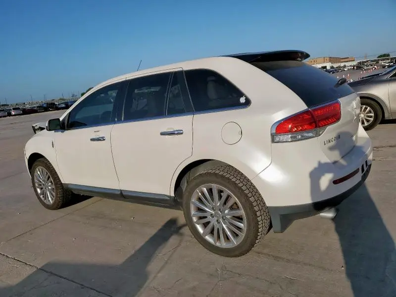 2011 LINCOLN MKX   