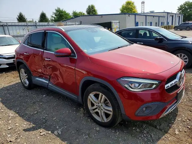 2021 MERCEDES-BENZ GLA 250 4MATIC  