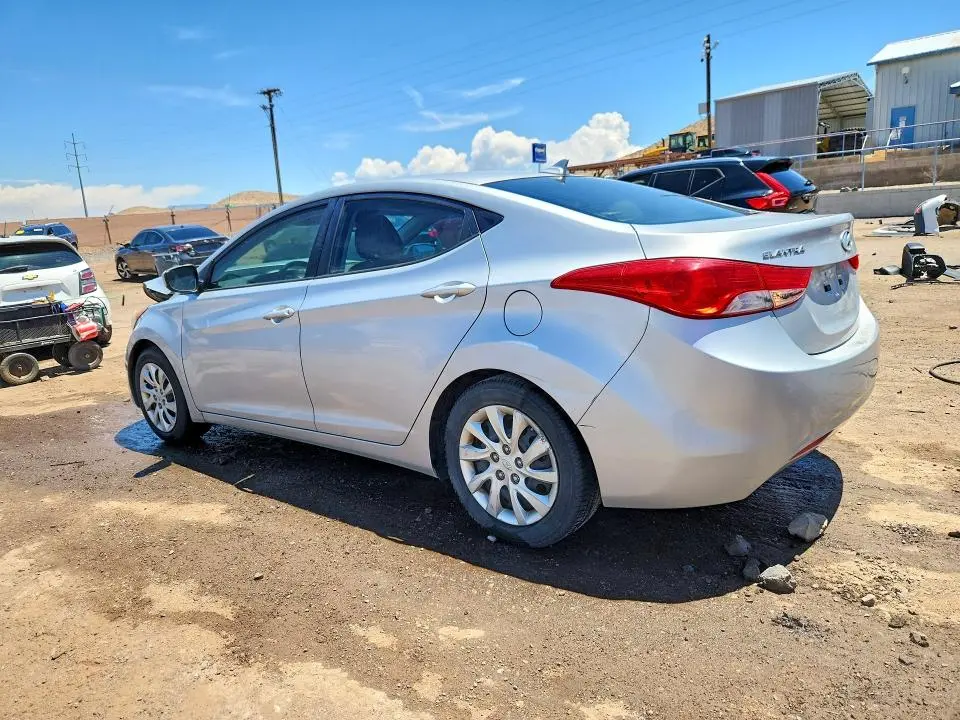 2012 HYUNDAI ELANTRA GLS  