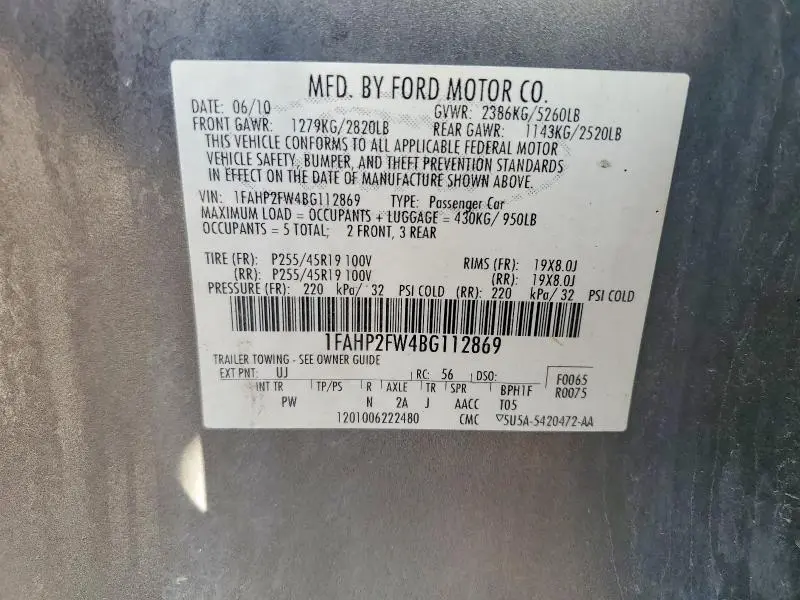 2011 FORD TAURUS LIMITED  