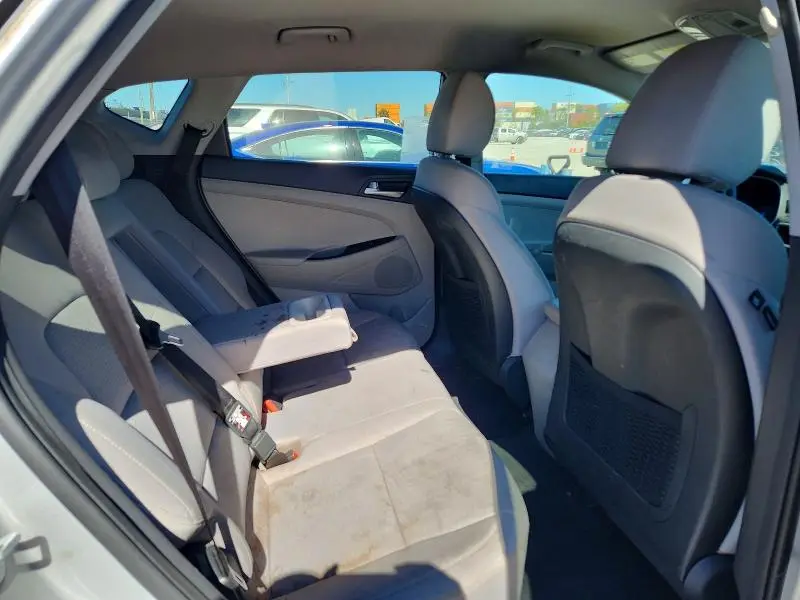 2019 HYUNDAI TUCSON SE  