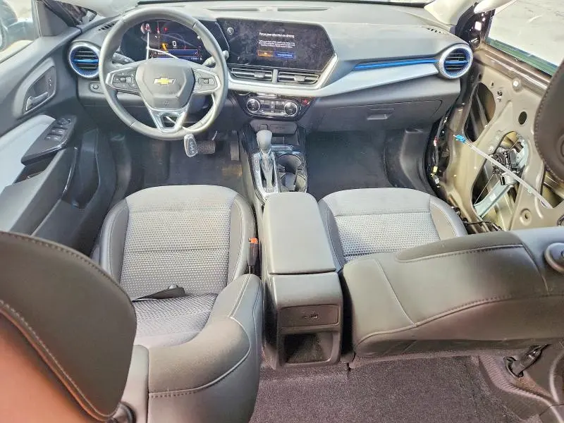2025 CHEVROLET TRAX 1LT  
