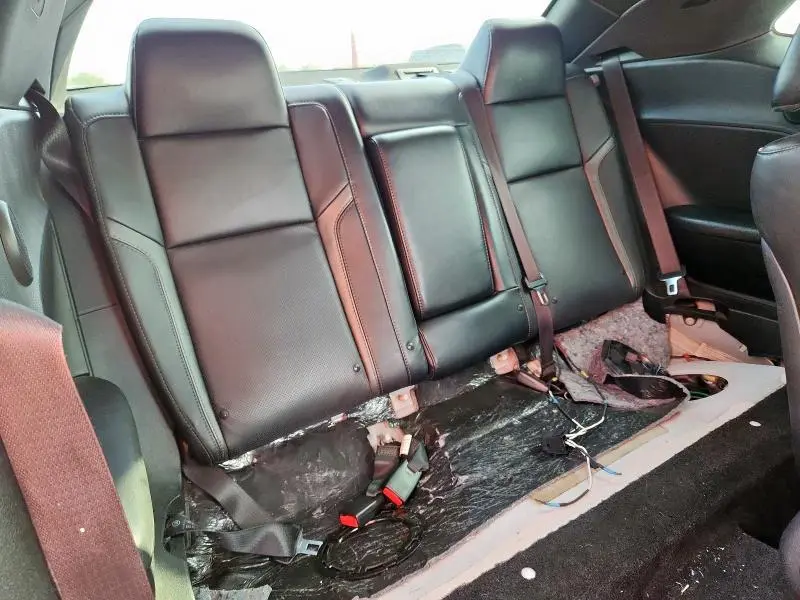 2015 DODGE CHALLENGER SXT PLUS  