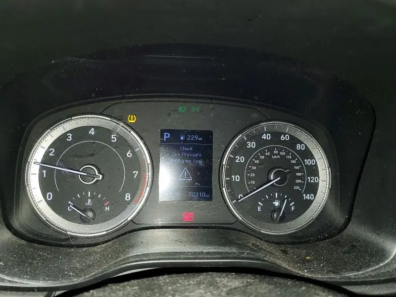 2021 HYUNDAI VENUE SE  