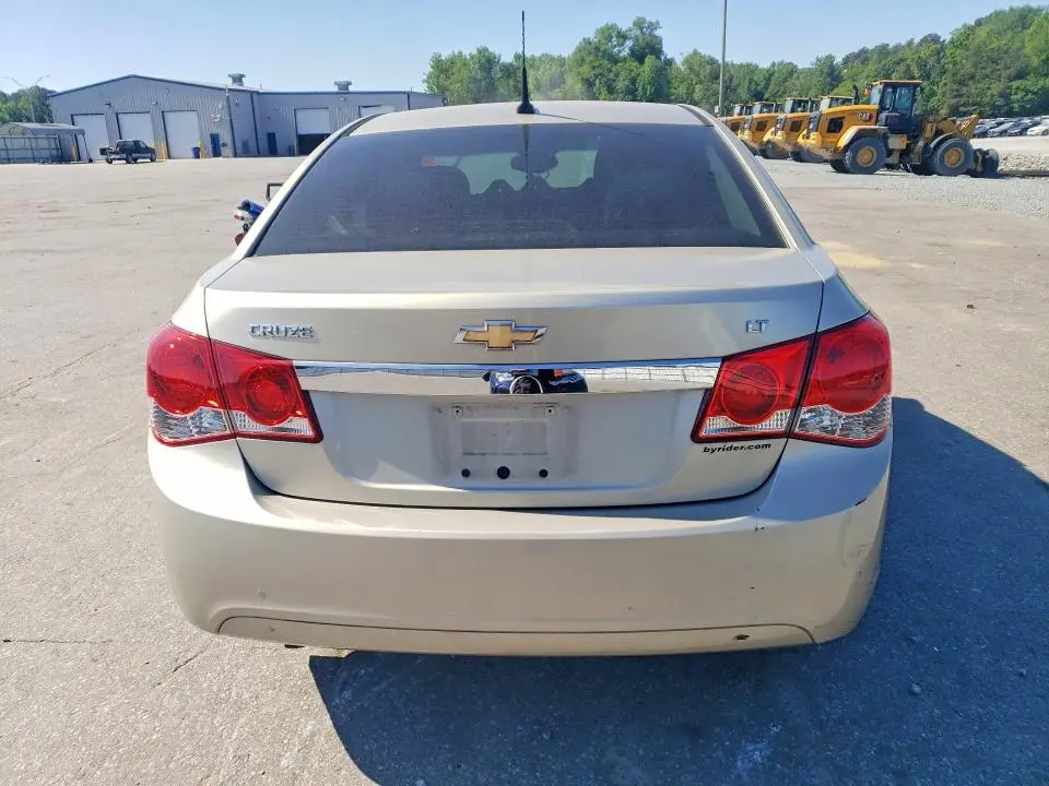 2014 CHEVROLET CRUZE LT  