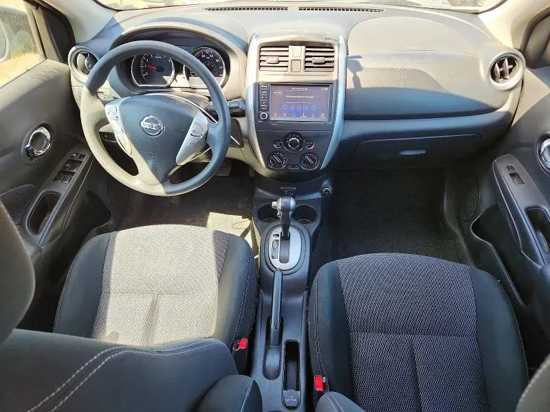 2019 NISSAN VERSA SV  