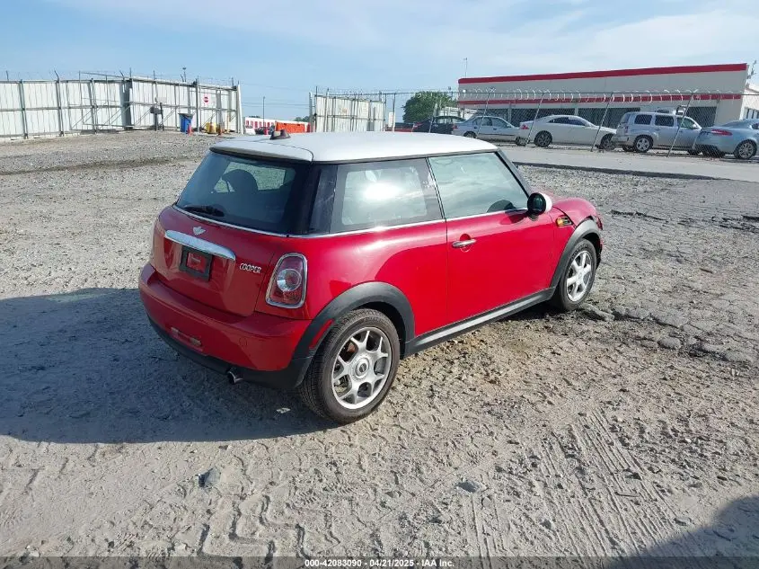 2012 MINI COOPER  