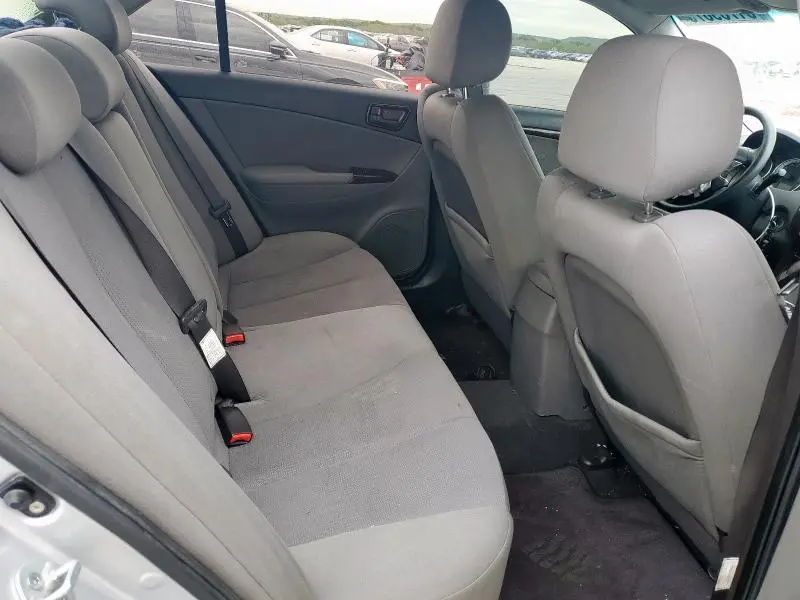 2010 HYUNDAI SONATA GLS  