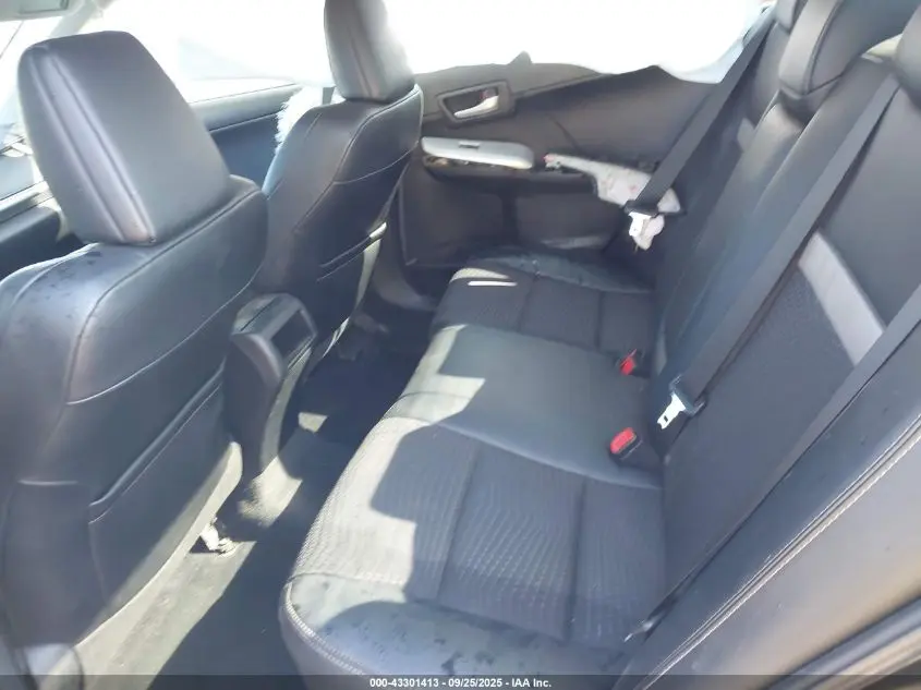 2012 TOYOTA CAMRY SE