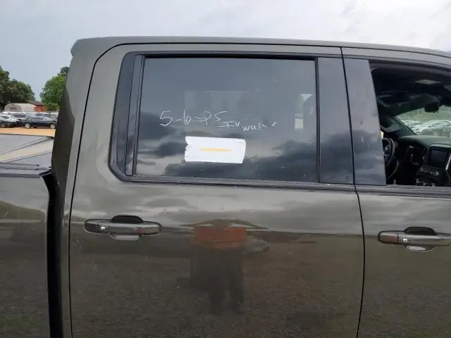 2023 GMC SIERRA K3500 AT4  
