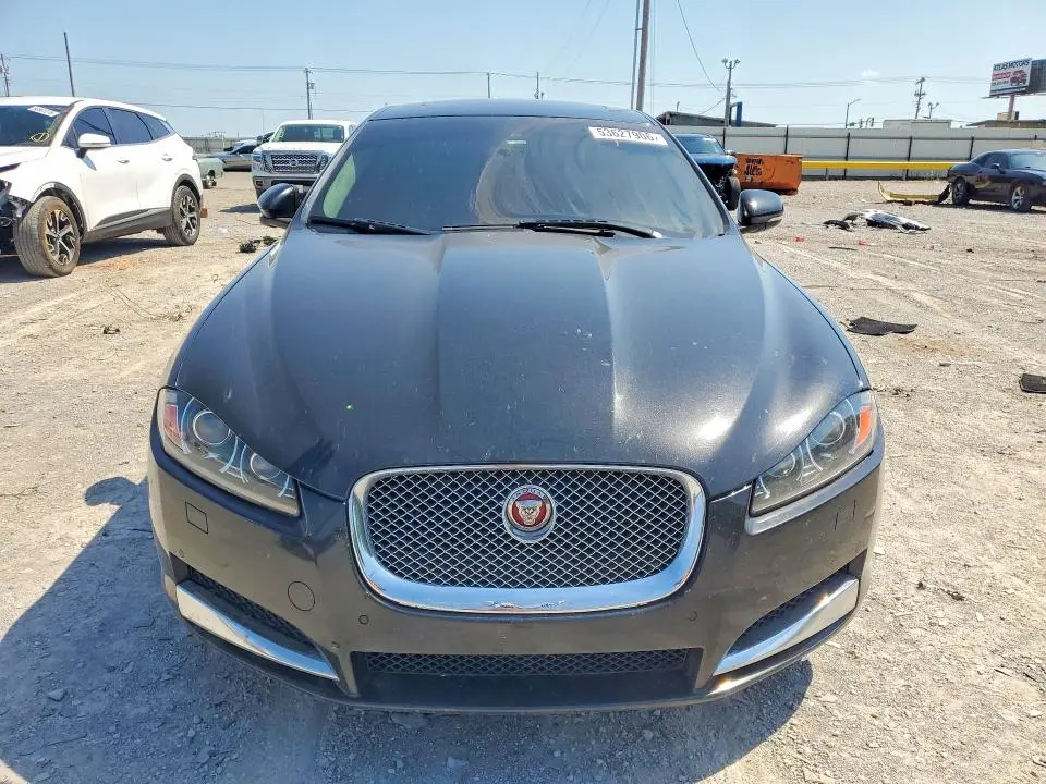 2015 JAGUAR XF 3.0 SPORT  